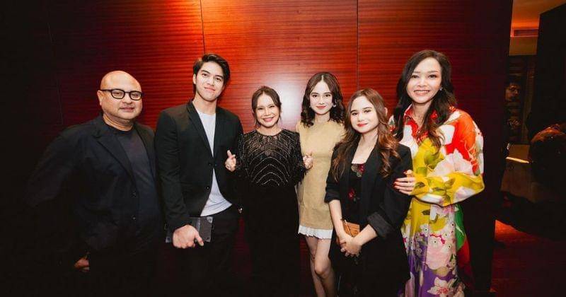 Instagram.com/elelrumi (Photo captured by: Instagram.com/armanfebryan)